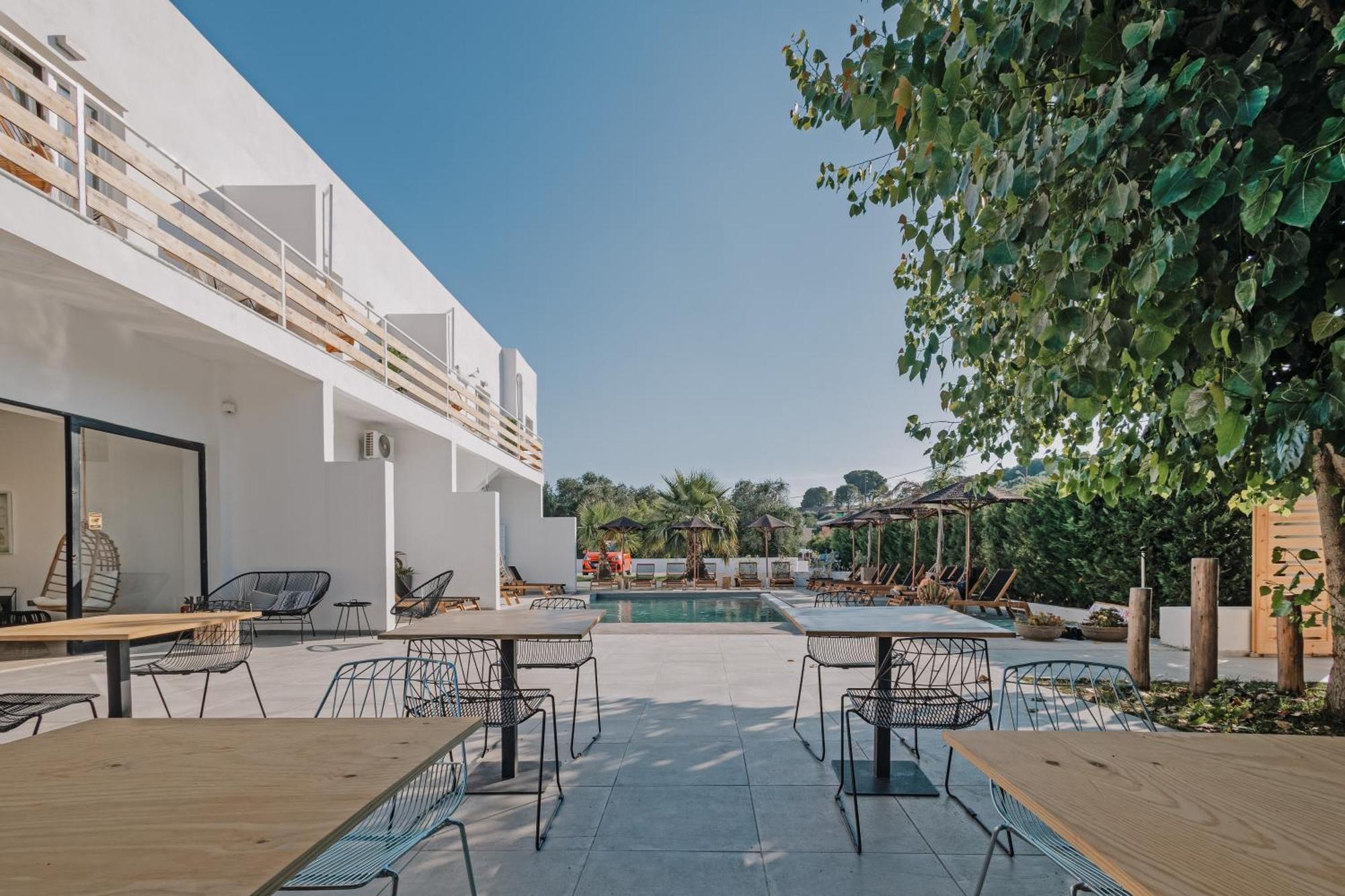 Olive Grove Suites Boutique Hotel モライティカ エクステリア 写真