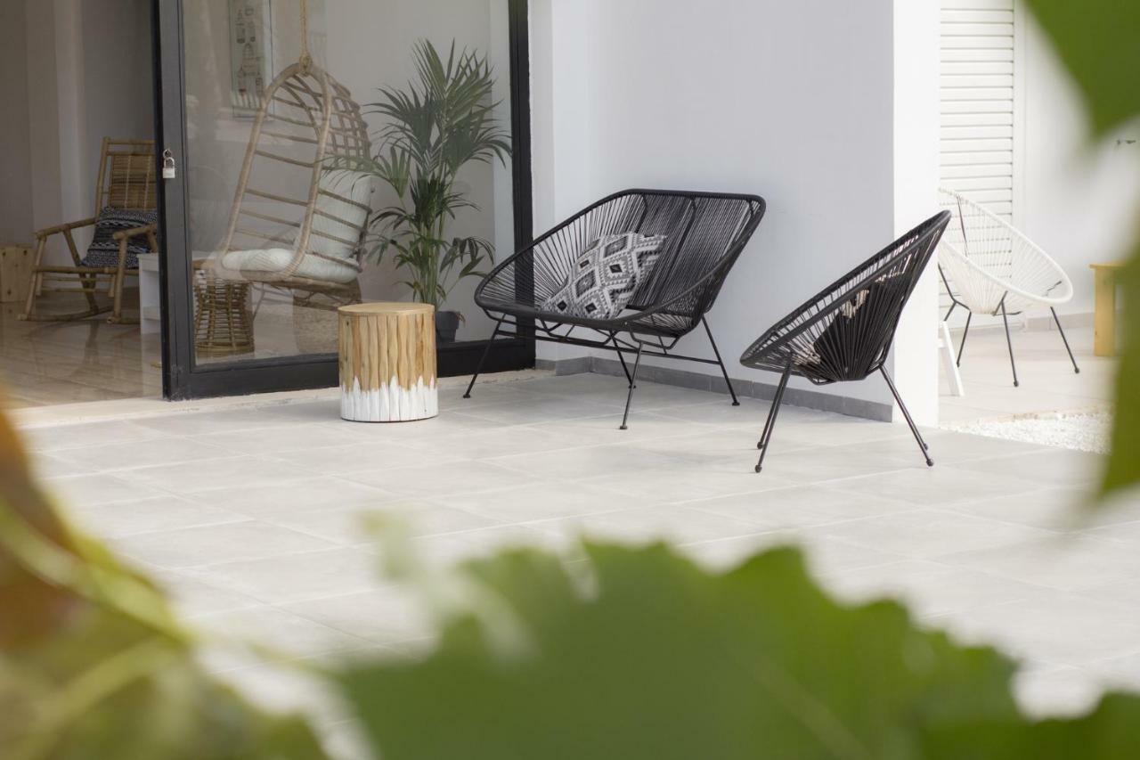 Olive Grove Suites Boutique Hotel モライティカ エクステリア 写真